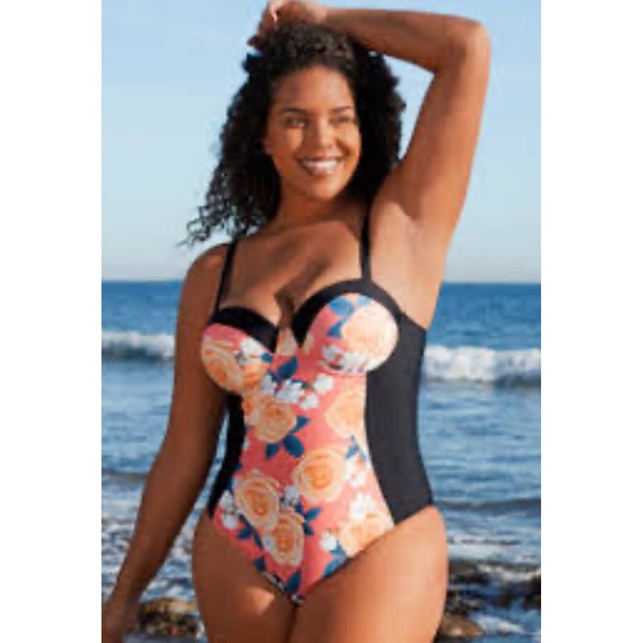 NWT Cupshe Women's Plus Size‎ 1x One Piece Bustier Swimsuit W/ Adjustable Straps - Picture 5 of 5